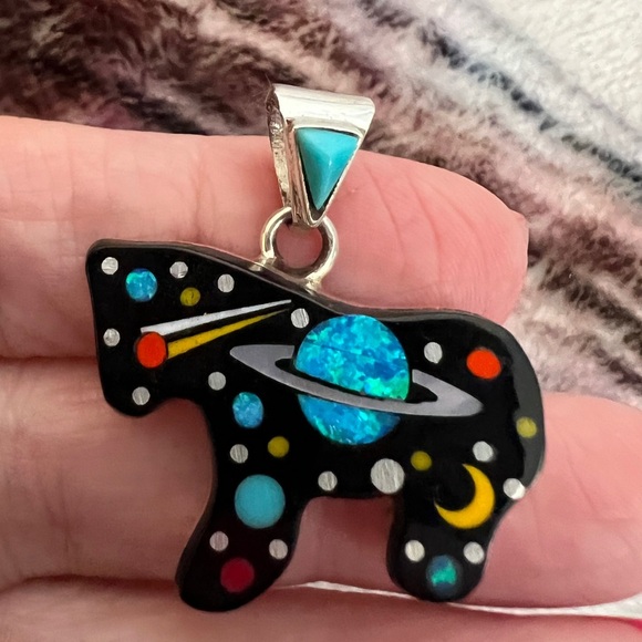 ❤️ Zuni Inlaid Galaxy Native Signed “GI” 925 Horse / Pony Pendant New Mexico - Picture 11 of 13